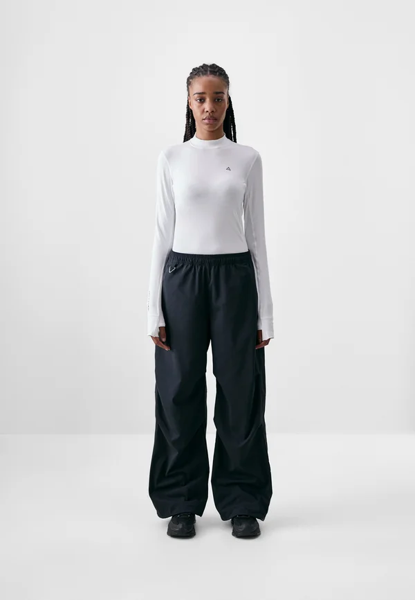 Long sleeved top - summit white