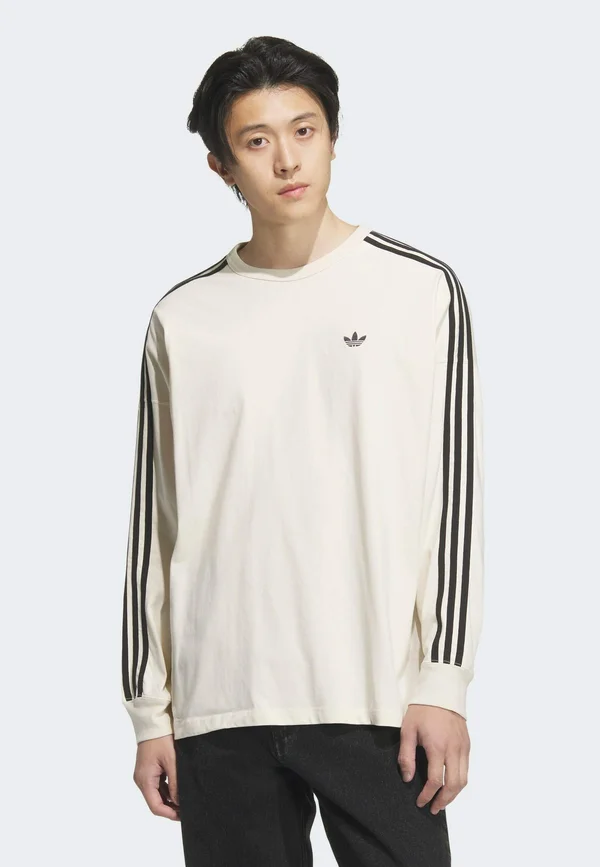 Long sleeved top - white