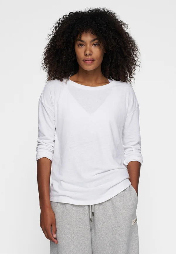 Long sleeved top - white