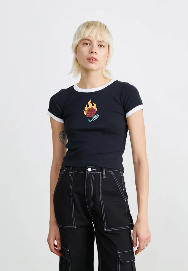 LUCKY RINGER  - Print T-shirt - black/white