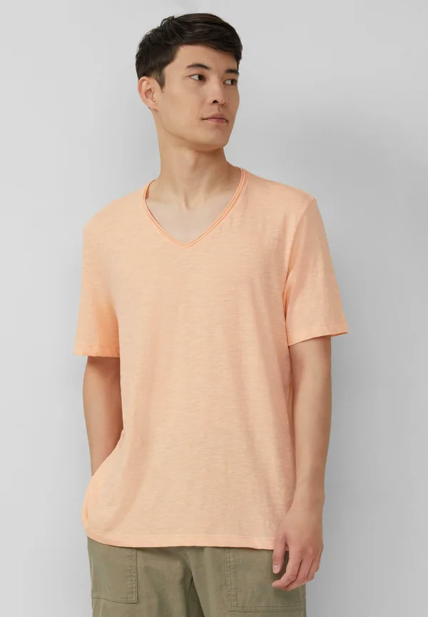 LUFTIGES  MIT V-AUSSCHNITT UND FLAMMGARNSTRUKTUR - Basic T-shirt - papaya