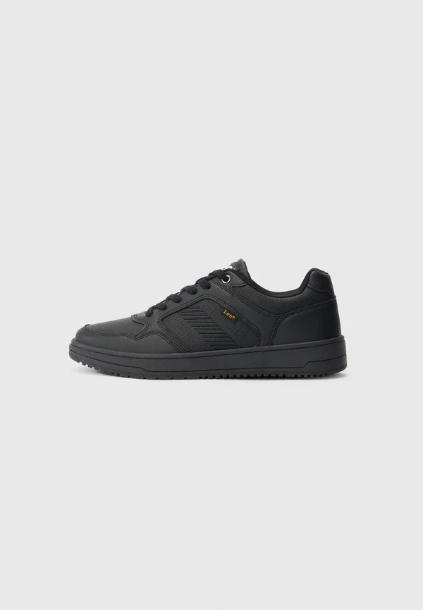 LUKA MEN LOW - Trainers - triple black