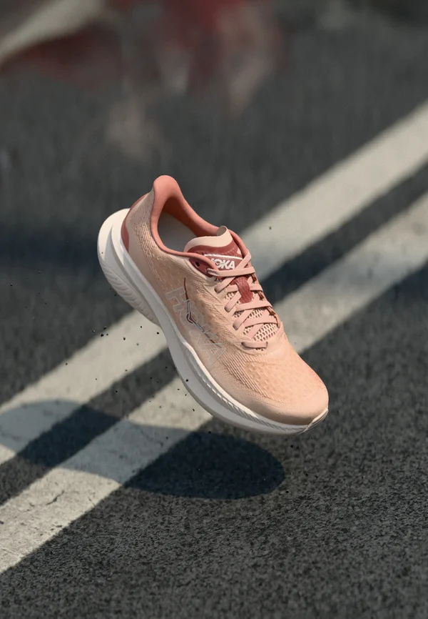 MACH 6 - Road running shoes - rose latte/blush