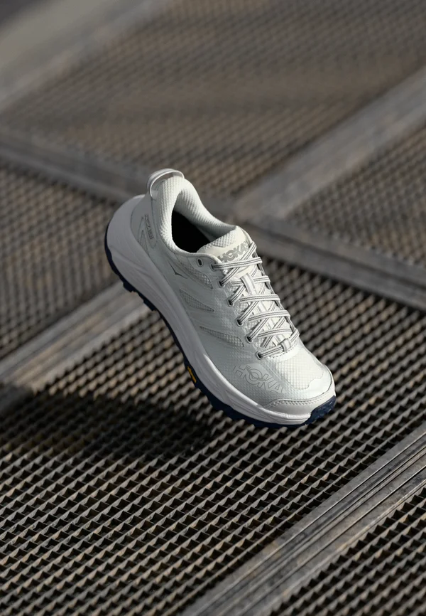 MAFATE SPEED 2 UNISEX - Trainers - white/silver-coloured