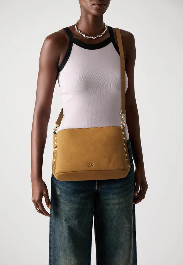 MAJORELLE  - Cross body bag - camel