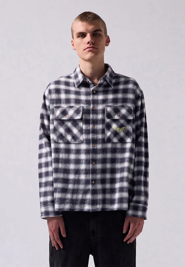 MANNERS - Shirt - black