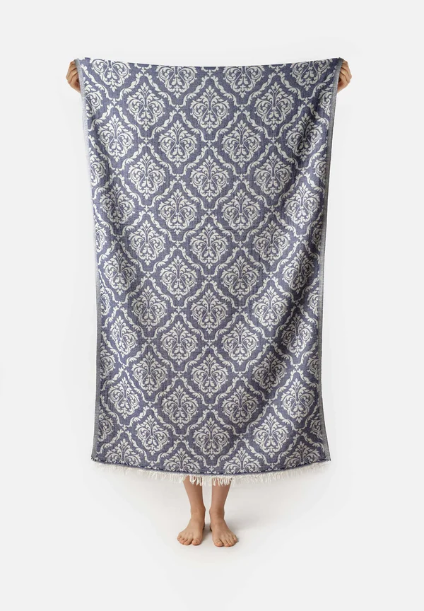 MAREMMA - Beach towel - dark blue
