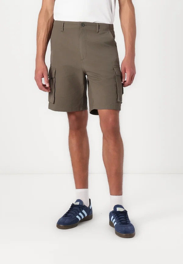 MASCIA - Shorts - castle green