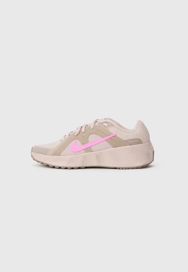 METRO TEK UNISEX - Trainers - silt red/pink spell/malt