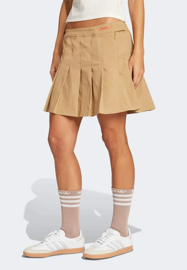 Mini skirt - cardboard