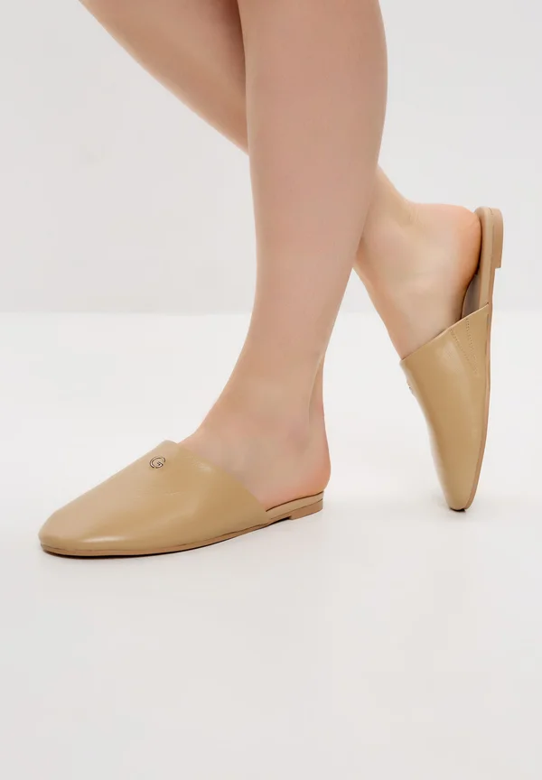 MINIMALIST COMFORTABLE - Mules - beige