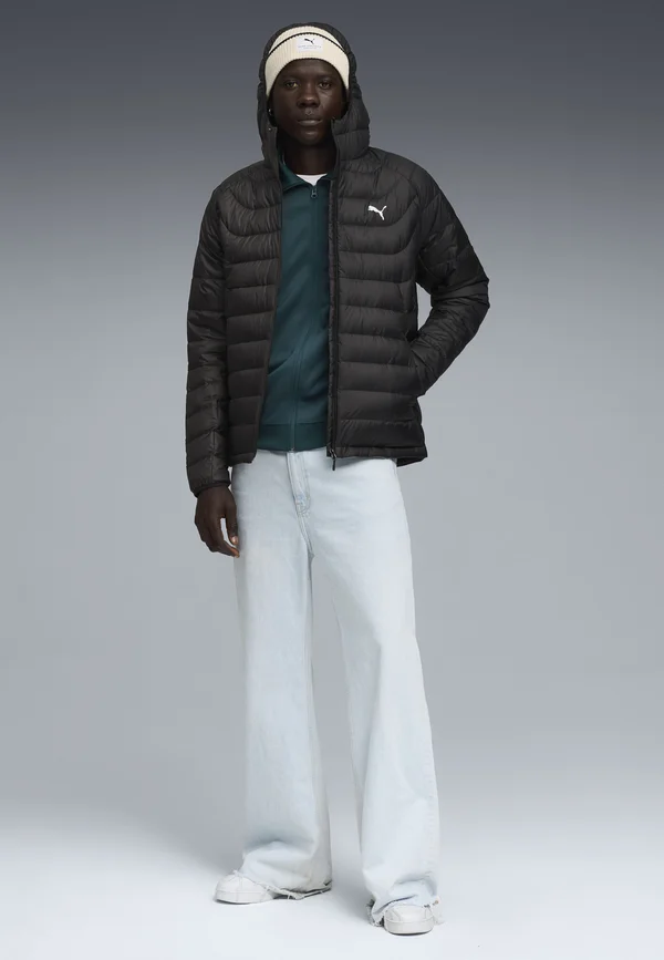 MIT KAPUZE - Down jacket - black