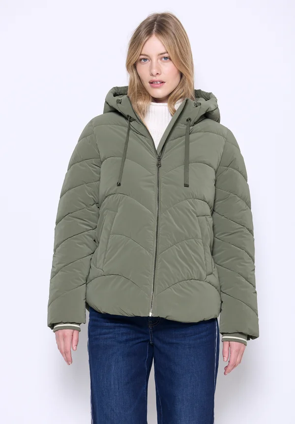 MIT WELLEN-STEPPUNG - Winter jacket - grün