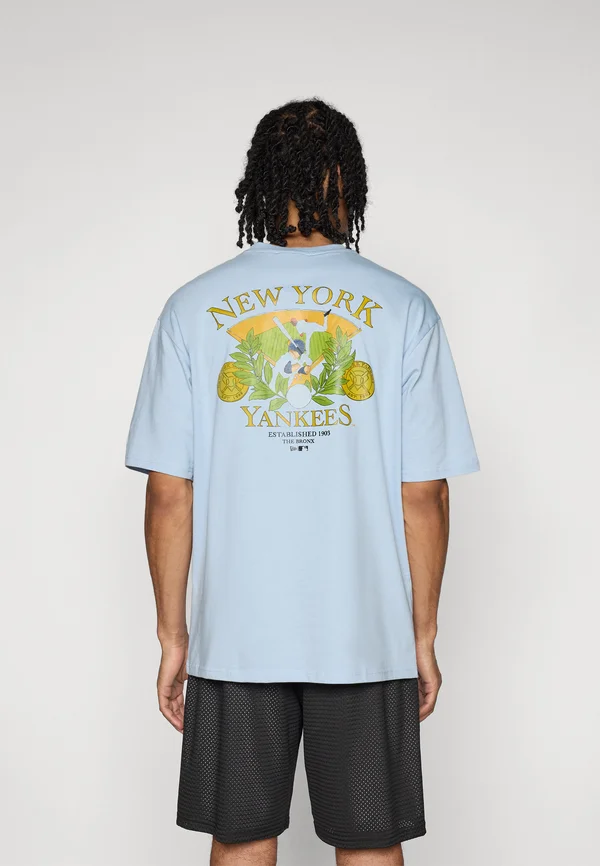 MLB NEW YORK YANKEES BASEBALL GRAPHIC TEE - Club wear - light blue