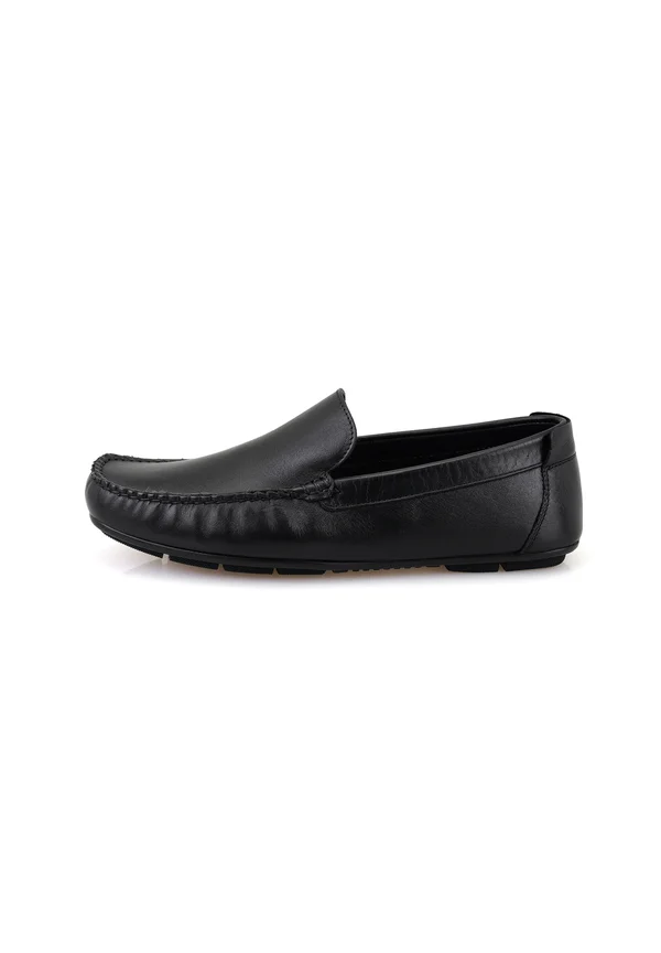 Moccasins - black