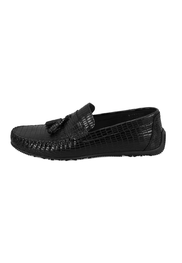 Moccasins - black