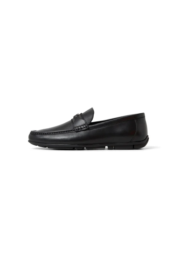 Moccasins - open black