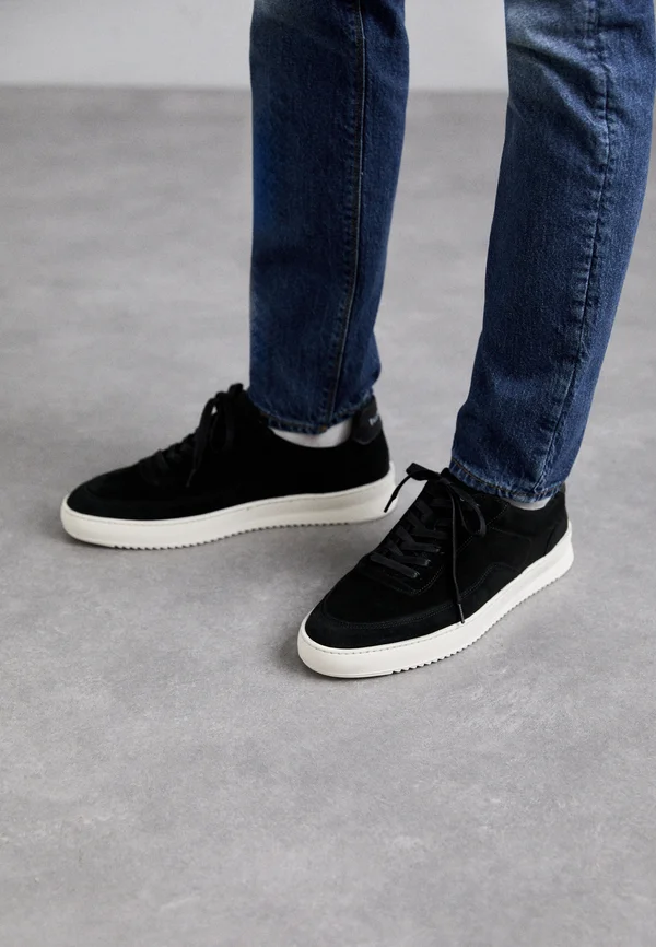 MONDO - Trainers - black
