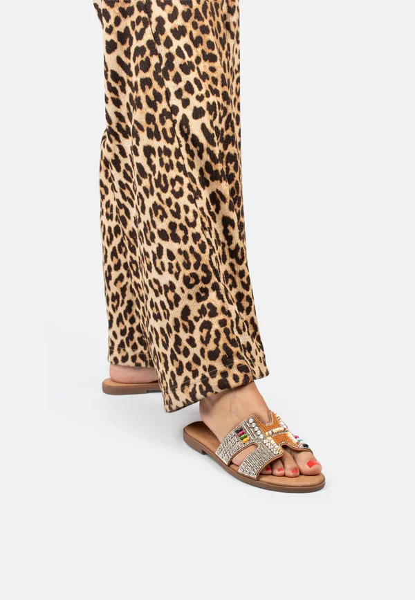 Mules - brown with combination