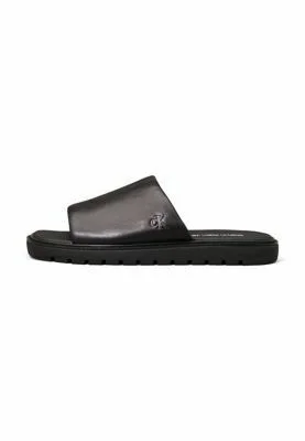 Mules - triple black