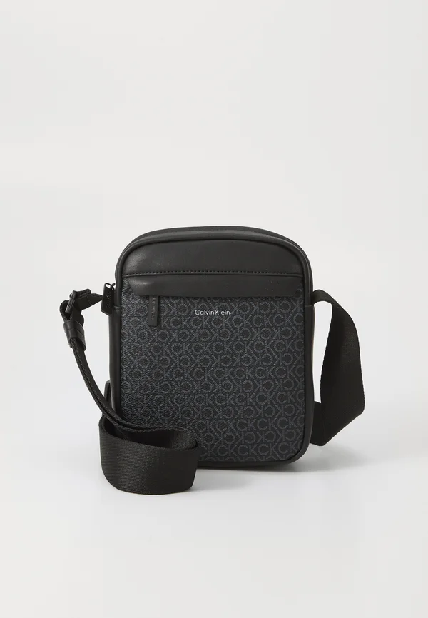 MUST MONO REPORTER S - Cross body bag - black