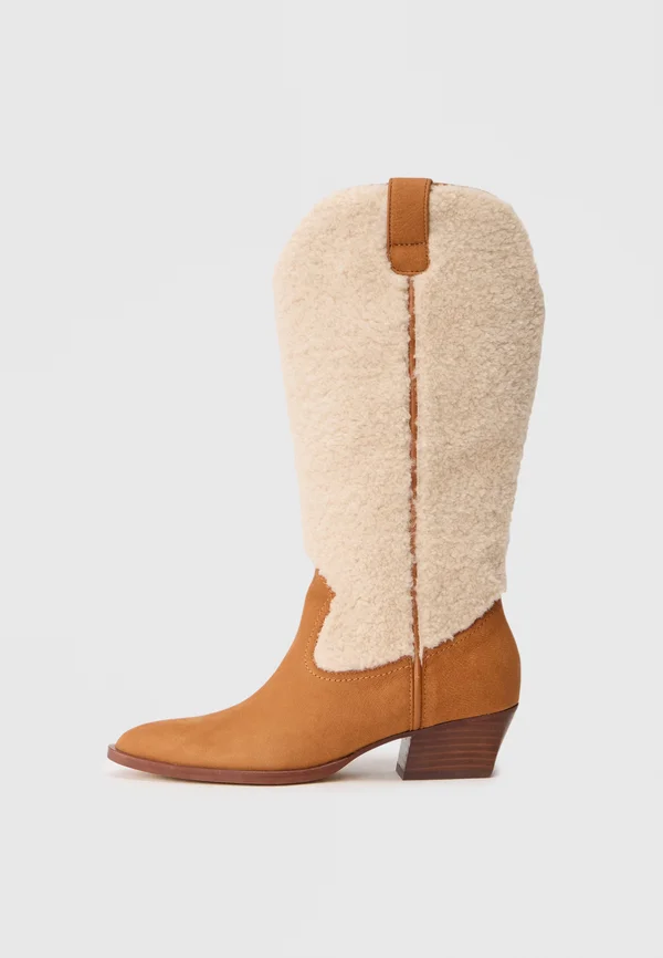 MYKEL PLUSH - Cowboy/Biker boots - caramel