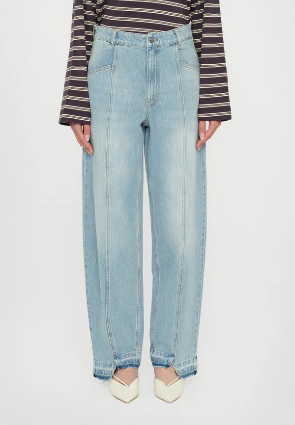 NANYA - Relaxed fit jeans - light denim