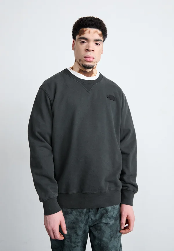 NATURE RELAXED CREW - Sweatshirt - black