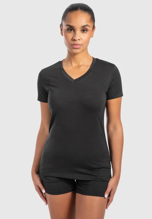 NELA MODAL BASICS - Basic T-shirt - schwarz