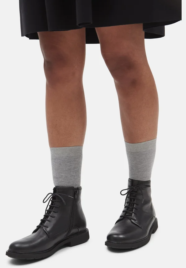 NEUMAN - Lace-up ankle boots - schwarz