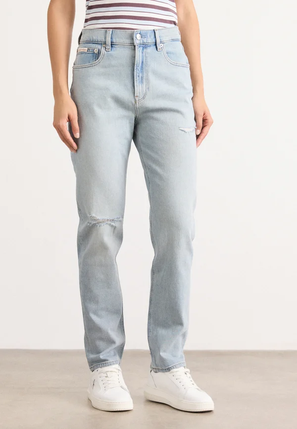 NEW DESTROYED - Mom Jeans - bowery