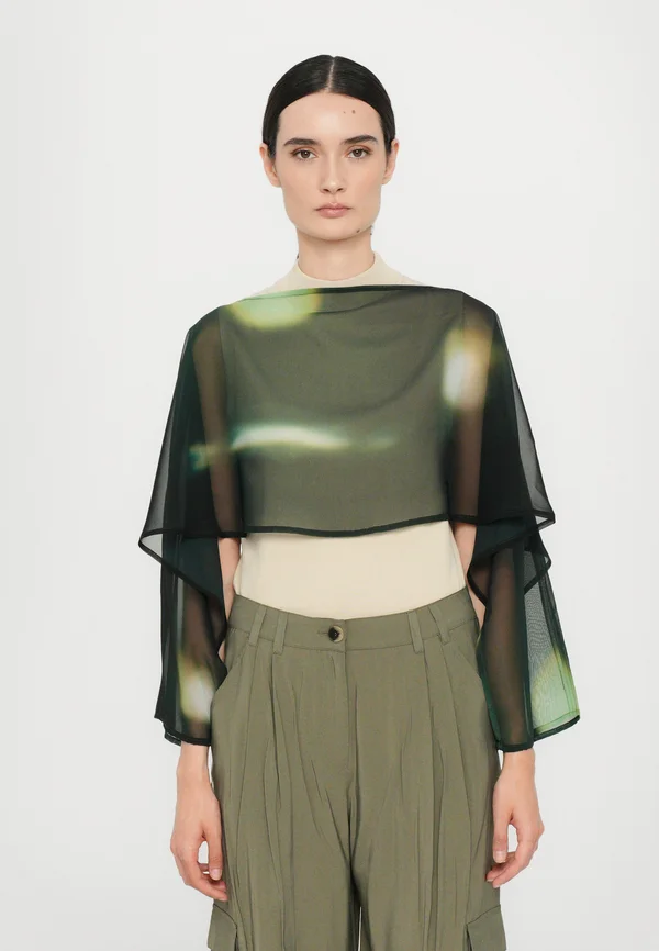 NEWCIOE - Blouse - dunkelgruen