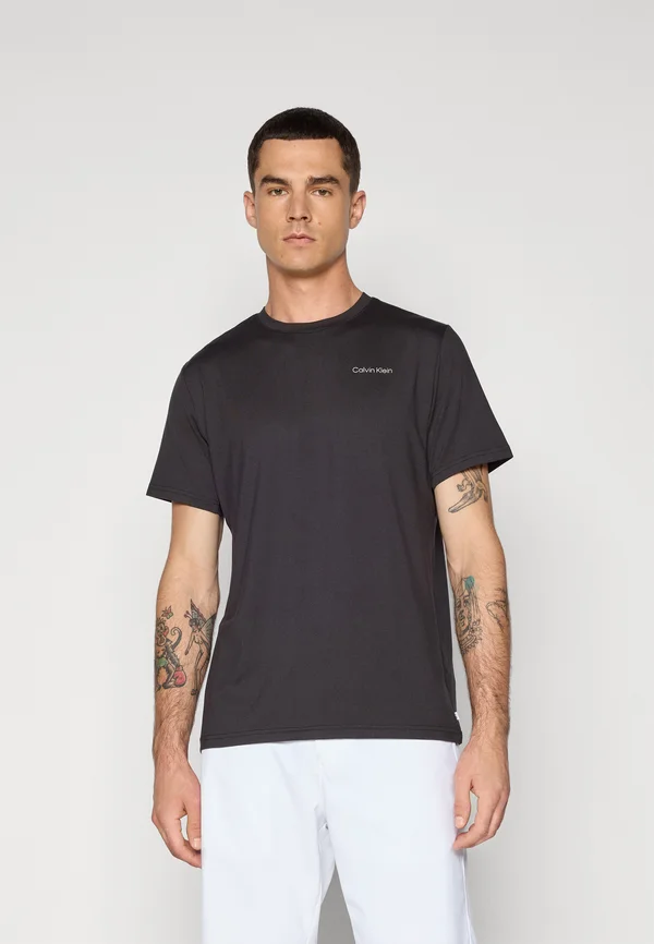 NEWPORT TEE - Sports T-shirt - black
