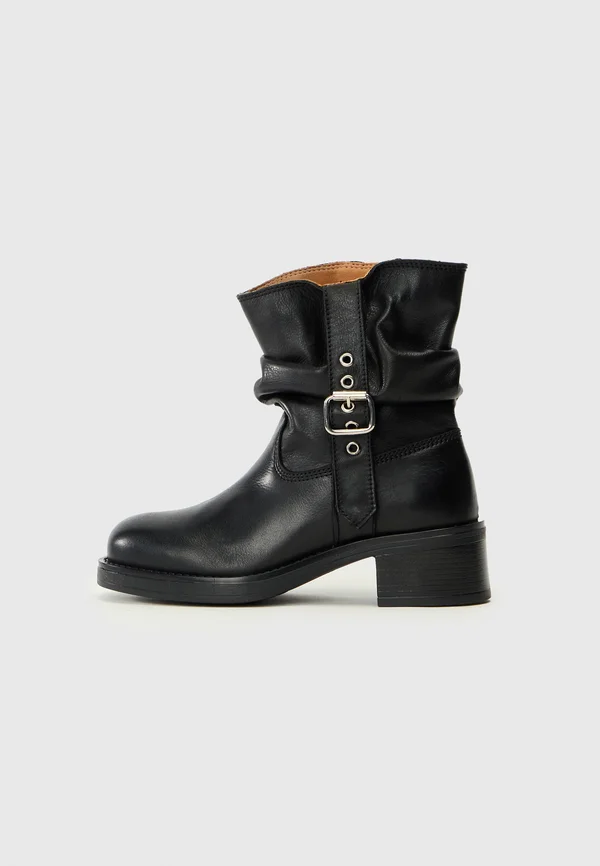 NIBBA - Boots - black
