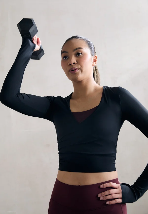 NIMBLE WRAP LONG SLEEVE - Long sleeved top - black