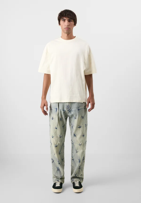 NIVE UNISEX - Basic T-shirt - off white