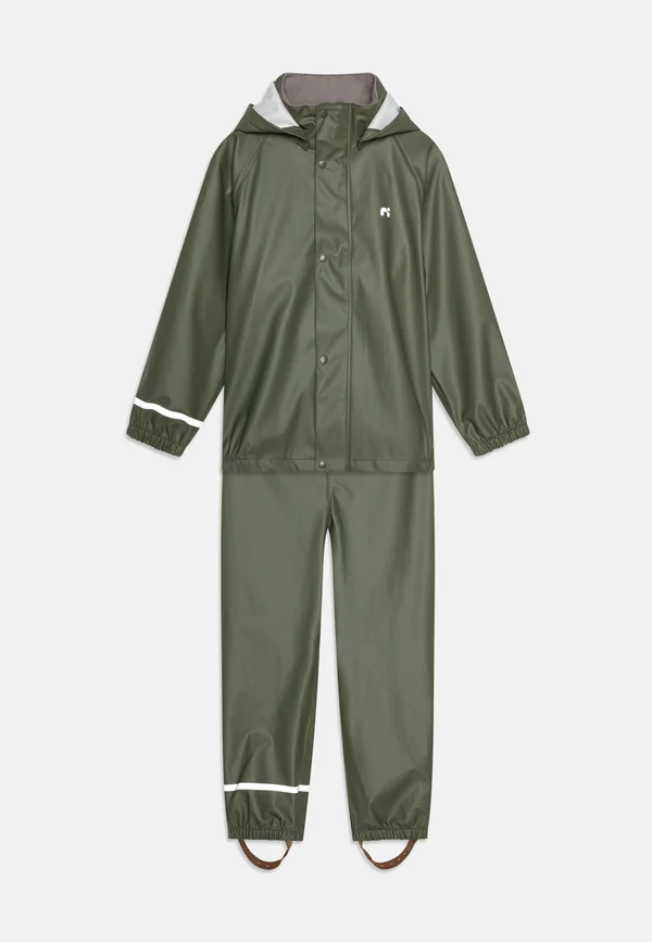 NKNDRY SET FO NOOS - Rain trousers - thyme