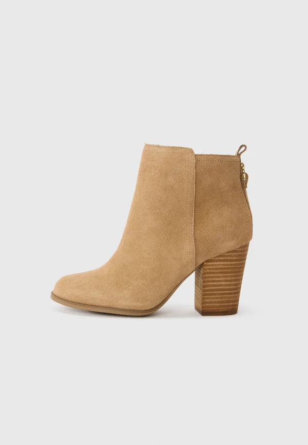 NOEMIA - Classic ankle boots - medium brown