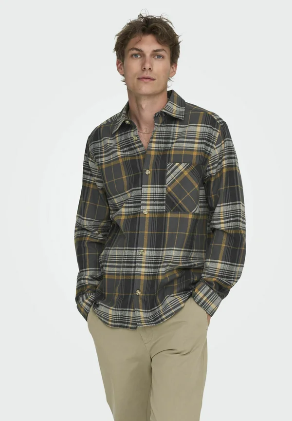 NORMAL GESCHNITTEN KRAGEN - Shirt - bistre