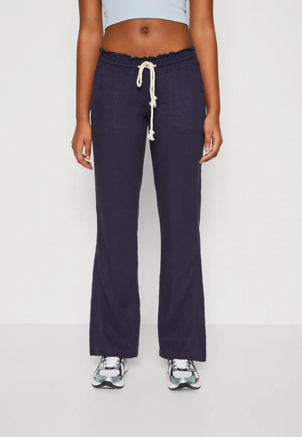 OCEANSIDE PANT - Trousers - navy