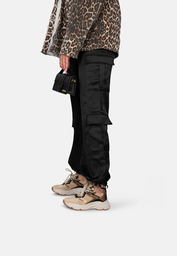 OLIVIA  - Trainers - beige with combination