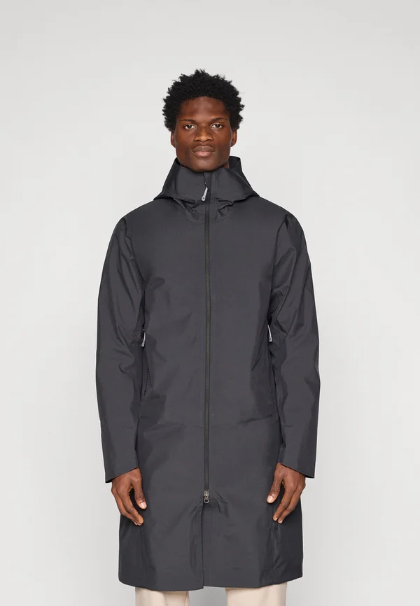 ONE PARKA II - Hardshell jacket - true black