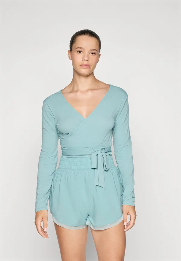 ONE RELAXED TOP - Long sleeved top - cannon/bicoastal