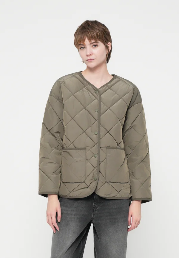 ONLALTHEA QUILTED JACKET - Light jacket - smokey olive