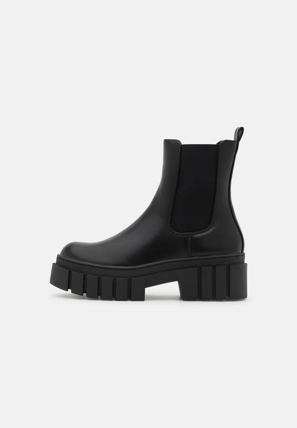 ONLBAIZA CHUNKY BOOT - Platform ankle boots - black