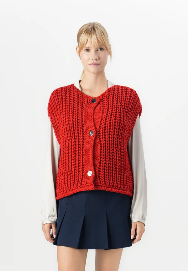 ONLCHLOE BUTTON VEST - Waistcoat - salsa