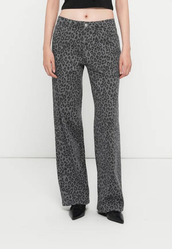 ONLCOBAIN REG WIDE ANIMAL PANT - Wide Leg - black