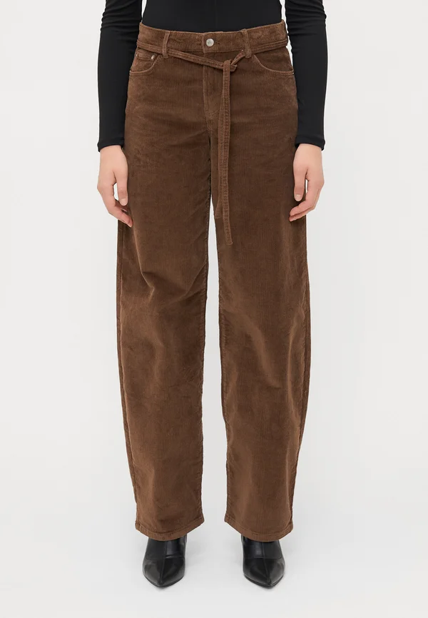 ONLGIANNA GLOBAL BELT - Trousers - cub