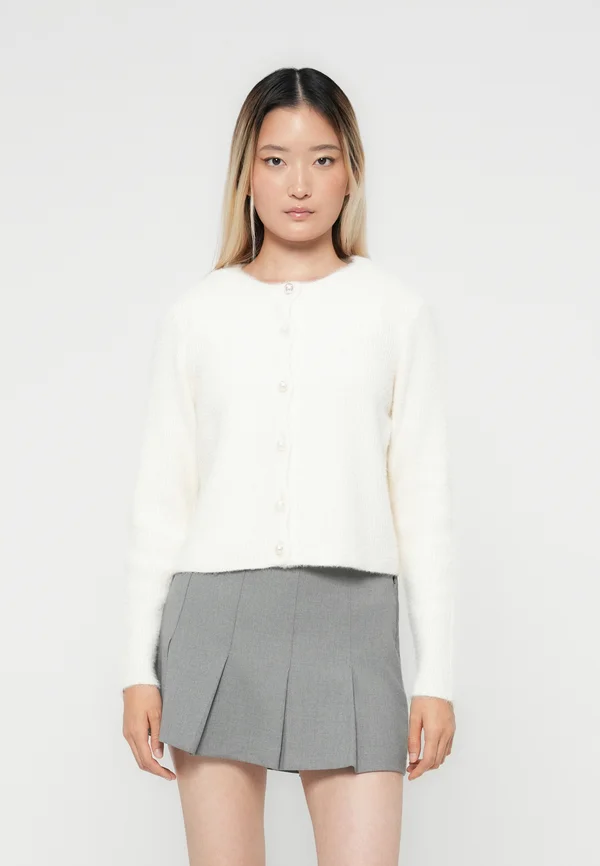 ONLPETRA O NECK - Cardigan - cloud dancer