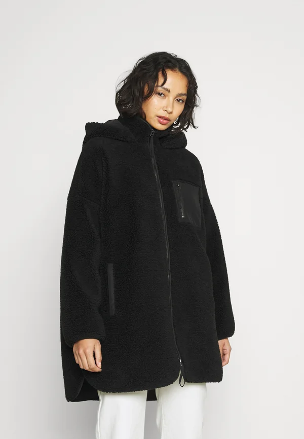 ONLSASCHA - Winter coat - black